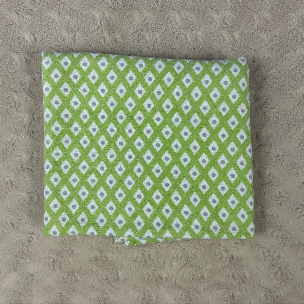 Luvable Friends Green White Diamond Baby Receiving Blanket Flannel Polka Dots